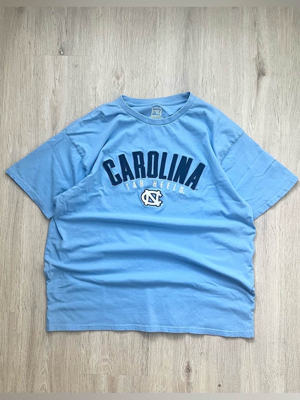 Vintage Y2K North Carolina Tar Heels Spell Out T-Shirt Mens XL Blue Embroidered